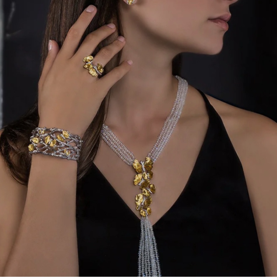 Michael Aram Gold Necklace- Authentic Michael Aram 2985$